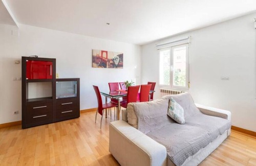 Milagrosa Apartamento | Beautiful and cozy apartment in Pamplona.