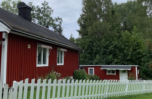 Arvika Casa | Beautiful and cozy cottage with 2 annexes (torp) and 8 beds