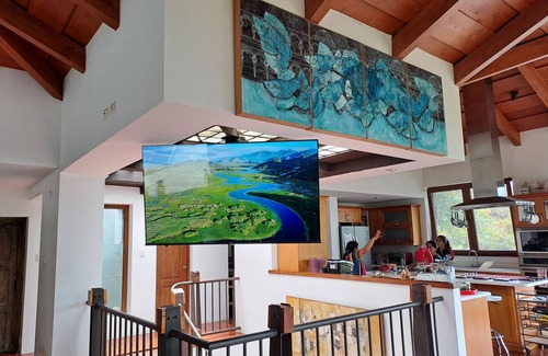 San Lucas Toliman Casa | Hermoso y moderno paraíso de 4 dormitorios en el lago de Atitlán