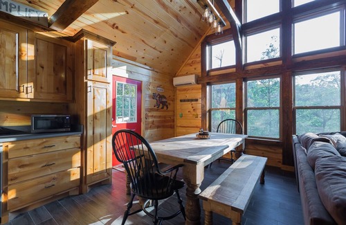 Board Camp Cabina | The Lodge at Sky Clear Ridge