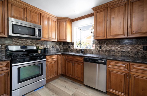 Winnetka Casa | Beautiful and Spacious Home in San Fernando Valley