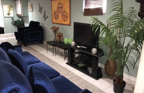 Bergenfield Apartamento | Beautiful and spacious house in a quiet neighborhood