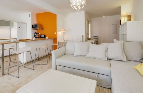 Sanary-sur-Mer Apartamento | Acogedor apartamento para 6 personas con WIFI, TV, terraza y aparcamiento