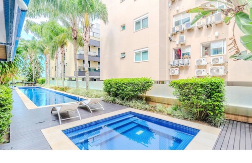 Lagoa Pequena Apartamento | Beautiful Apart w/ Balcony 500m From Beach Nng0102