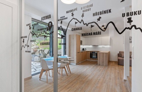 Janov nad Nisou Apartamento | Acogedor apartamento para 4 personas con WIFI, TV, terraza y aparcamiento
