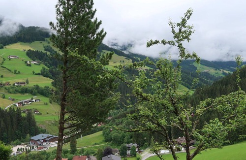 Wildschoenau Villa | Acogedor apartamento en villa para 5 personas con WIFI, TV, terraza y aparcamiento