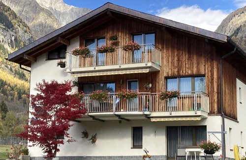 Reckingen Apartamento | Bonito apartamento para 2 personas con WIFI, TV y balcón