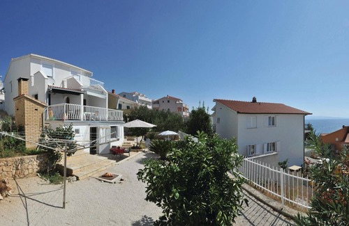 Businci Apartamento | Hermoso apartamento en Okrug Gornji