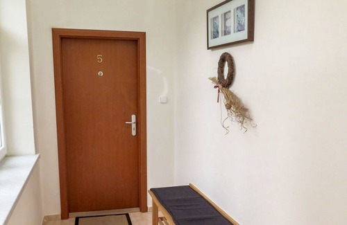 Novy Smokovec Apartamento | Acogedor apartamento para 5 personas con WIFI, TV y aparcamiento