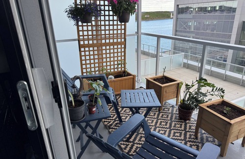 Downtown Halifax Apartamento | Beautiful Apartment at Cunard Residences - Halifax, NS