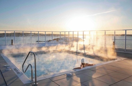 Downtown Halifax Apartamento | Beautiful Apartment at Cunard Residences - Halifax, NS