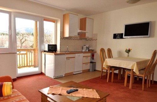 Reutte Apartamento | Tradicional-Apartamento-Vista a la Montana-Baño Privado