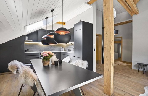 Churwalden Apartamento | Precioso apartamento para 4 personas con WIFI, TV, balcón y mascotas permitida