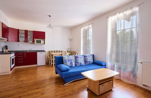 Rokytnice nad Jizerou Apartamento | Hermoso apartamento con WIFI, TV, balcón, mascotas permitida, vista panorámica y aparcamiento