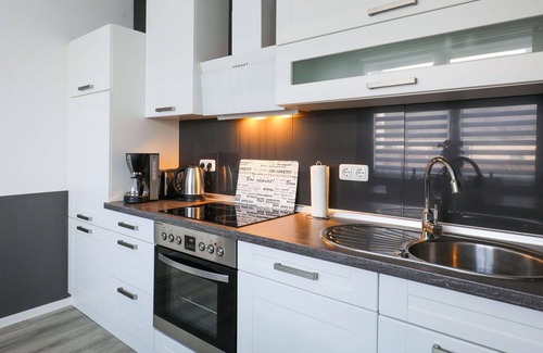 Oberndorf Apartamento | Acogedor apartamento para 6 personas con WIFI, TV, terraza y aparcamiento
