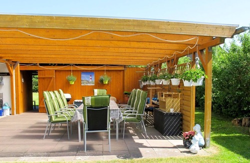 Otterndorf Apartamento | Acogedor apartamento para 4 personas con WIFI, TV, terraza, mascotas permitida y aparcamiento