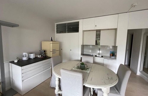 Bissone Apartamento | Beautiful apartment directly on the lake in Bissone Lago di Lugano