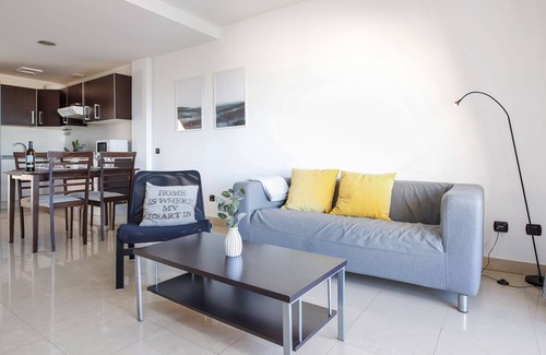 El Cotillo Apartamento | Precioso apartamento "2 dormitorios Vista Mar" con vistas al mar, Wi-Fi y piscina compartida