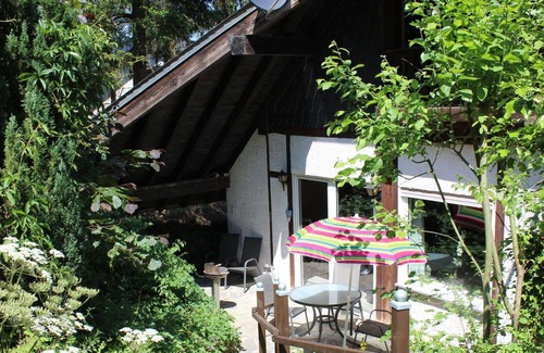 Immerath Apartamento | Bonito apartamento para 5 personas con WIFI, TV, terraza, mascotas permitida y aparcamiento