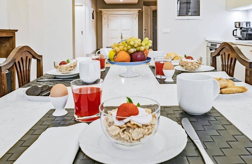 San Lorenzo Apartamento | Acogedor apartamento para 5 personas con WIFI, A/C y TV