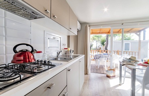 Peschici Apartamento | Bonito apartamento para 6 personas con A/C, TV, terraza y aparcamiento
