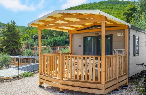 Peschici Apartamento | Bonito apartamento para 6 personas con A/C, TV, terraza y aparcamiento