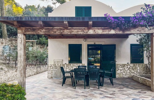 Peschici Apartamento | Bonito apartamento para 6 personas con A/C, TV, terraza y aparcamiento