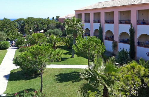 Bravone Apartamento | Beautiful apartment for 6 guests with pool, WIFI, terrace and parking