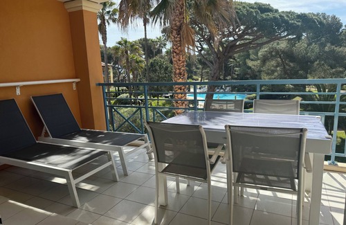 Giens Apartamento | HERMOSO APARTAMENTO PARA 6 PERSONAS EN EL AGUA