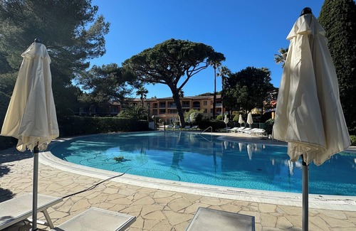 Giens Apartamento | HERMOSO APARTAMENTO PARA 6 PERSONAS EN EL AGUA