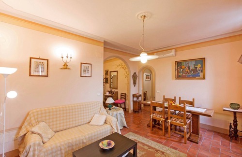 Cortona Apartamento | Precioso apartamento para 4 personas con A/C, WIFI, bañera de hidromasaje, TV y vista panorámica