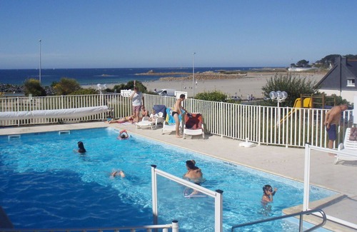 Le Ru Apartamento | Precioso apartamento para 2 personas con WIFI, piscina, TV, mascotas permitida y aparcamiento