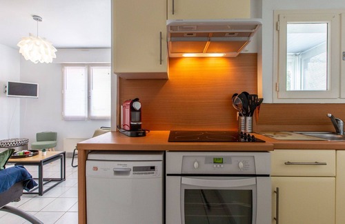 Capbreton Apartamento | Acogedor apartamento para 3 personas con WIFI, piscina, TV, mascotas permitida y aparcamiento