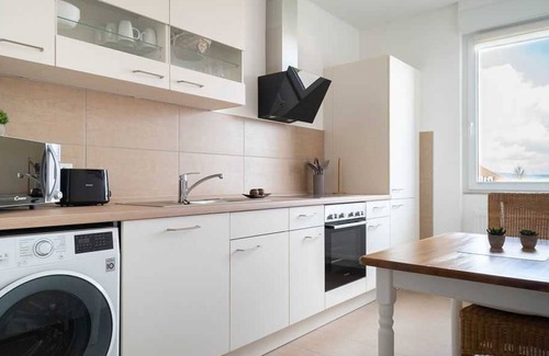 Landstuhl Apartamento | Beautiful Apartment in Town Centre - Fewo