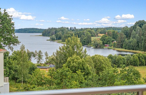 Stjarnhov Apartamento | Hermoso apartamento en Stjärnhov