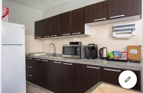 Downtown Los Angeles Apartamento | Beautiful Apartment in the heart of Koreatown!