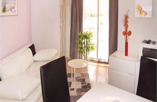 Denia Apartamento | Beautiful Apartment In Denia With Wifi