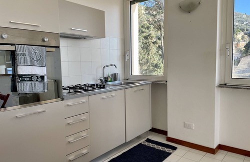 Nervi Apartamento | Beautiful apartment in front of the sea—2minutes from the beach-parking included