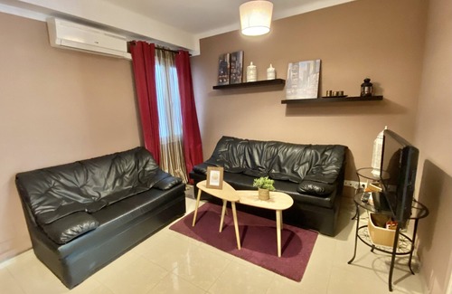 Los Remedios Apartamento | Apartamento la Feria ubicación ideal para visitar Sevilla.