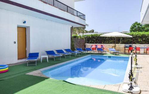Palmi Apartamento | Beautiful Apartment In Palmi With Wifi