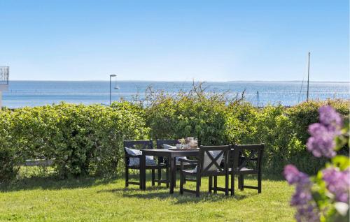 Lohals Apartamento | Beautiful Apartment In Tranekær