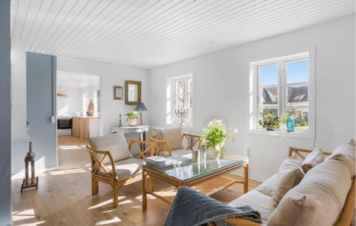 Lohals Apartamento | Beautiful Apartment In Tranekær