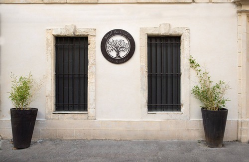 Arles City Centre Apartamento | Beautiful apartment in the heart of the Roquette district, comfort assured