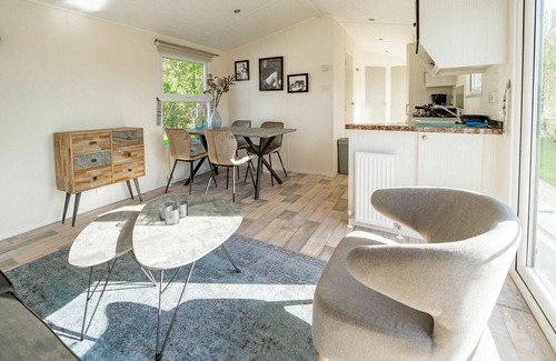 Linden Casa | Precioso apartamento en villa para 4 personas con WIFI, TV, terraza y aparcamiento