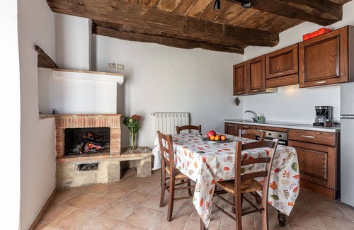 Arcidosso Casa | Bonito apartamento en villa con patio, mascotas permitida, vista panorámica y aparcamiento
