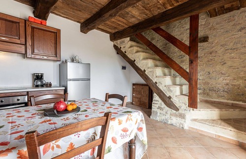 Arcidosso Casa | Bonito apartamento en villa con patio, mascotas permitida, vista panorámica y aparcamiento