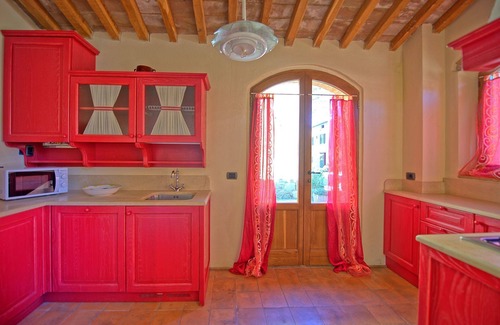 Poggibonsi Apartamento | Bonito apartamento con piscina, WIFI, A/C, TV y aparcamiento, cerca de San Gimignano