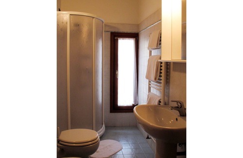 Fossalta Maggiore Apartamento | Bonito apartamento para 4 personas con A/C, WIFI, TV, terraza, mascotas permitida y aparcamiento