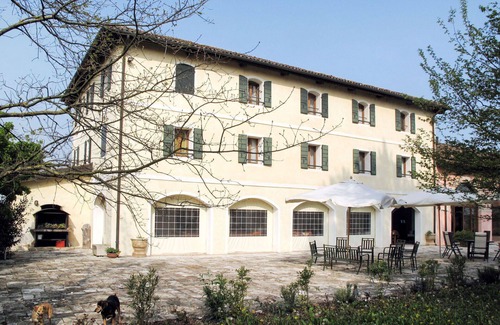 Fossalta Maggiore Apartamento | Bonito apartamento para 4 personas con A/C, WIFI, TV, terraza, mascotas permitida y aparcamiento