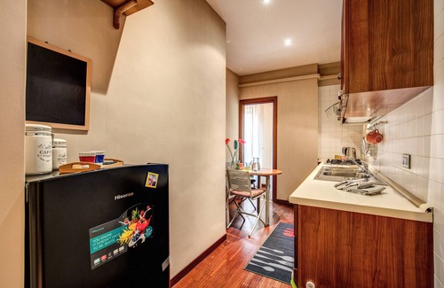 Quartiere XIII Aurelio Apartamento | Precioso apartamento cerca de San Pietro. Cómodo, silencioso, WI-FI, accesorios.